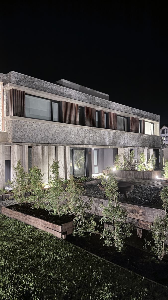 Pampas Beach lifestyle 6